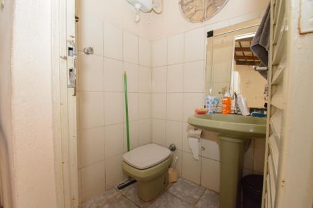 Casa à venda com 211m², 3 quartos e 1 vagaBanheiro de Serviço