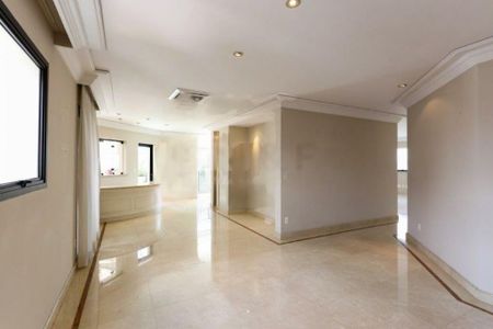 Apartamento para alugar com 546m², 4 quartos e 6 vagas