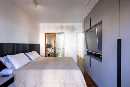 Casa à venda com 3 quartos, 120m² em Campo Belo, São Paulo