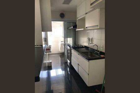 Apartamento à venda com 72m², 2 quartos e 1 vaga