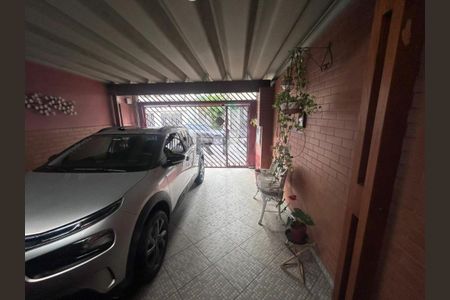 Casa à venda com 97m², 2 quartos e 2 vagas