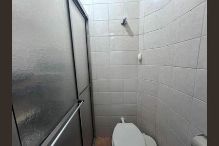 Casa à venda com 97m², 2 quartos e 2 vagas