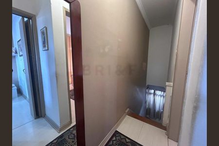 Casa à venda com 97m², 2 quartos e 2 vagas