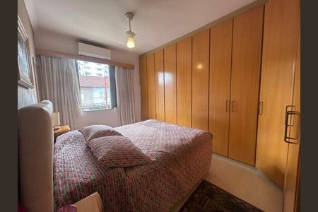 Casa à venda com 97m², 2 quartos e 2 vagas