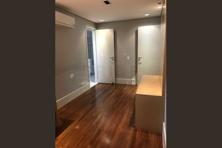 Apartamento à venda com 3 quartos, 210m² em Santo Amaro, São Paulo