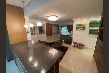 Apartamento à venda com 3 quartos, 110m² em Campo Belo, São Paulo