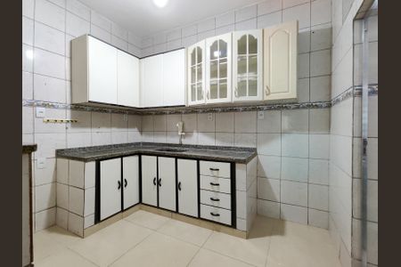 Casa à venda com 98m², 2 quartos e 1 vagaCozinha
