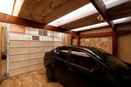 Casa à venda com 160m², 3 quartos e 1 vaga Casa à venda com 160m², 3 quartos e 1 vagaGaragem