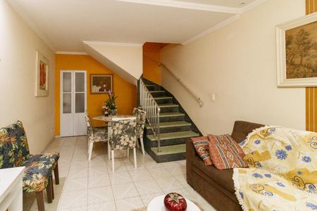 Casa à venda com 160m², 3 quartos e 1 vaga Casa à venda com 160m², 3 quartos e 1 vagaSala