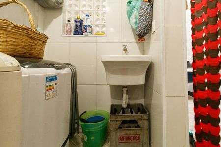 Casa à venda com 160m², 3 quartos e 1 vaga Casa à venda com 160m², 3 quartos e 1 vagaÁrea de Serviço