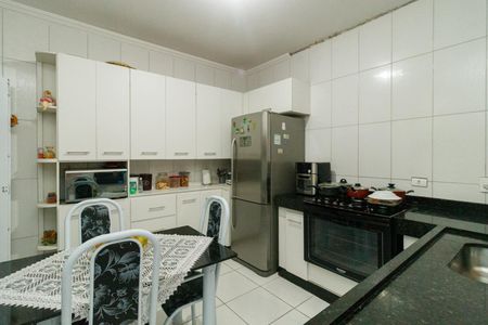Casa à venda com 160m², 3 quartos e 1 vaga Casa à venda com 160m², 3 quartos e 1 vagaCozinha