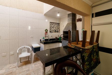 Casa à venda com 160m², 3 quartos e 1 vaga Casa à venda com 160m², 3 quartos e 1 vagaÁrea gourmet