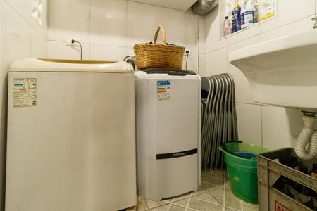 Casa à venda com 160m², 3 quartos e 1 vaga Casa à venda com 160m², 3 quartos e 1 vagaÁrea de Serviço