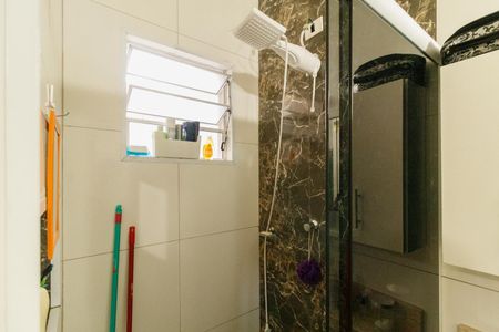 Casa à venda com 160m², 3 quartos e 1 vaga Casa à venda com 160m², 3 quartos e 1 vagaBanheiro da Suíte