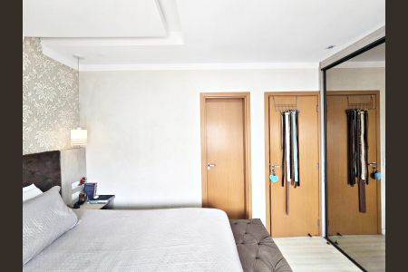 Apartamento à venda com 82m², 3 quartos e 2 vagasSuíte