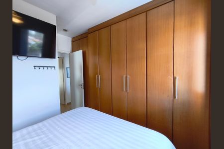 Apartamento para alugar com 69m², 2 quartos e 2 vagasSuíte