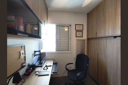 Apartamento para alugar com 69m², 2 quartos e 2 vagasQuarto