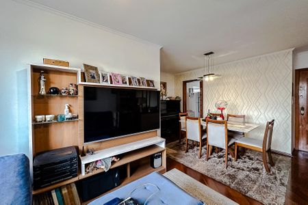 Apartamento à venda com 80m², 2 quartos e sem vagaSala
