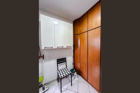 Apartamento à venda com 80m², 2 quartos e sem vagaQuarto de Serviço