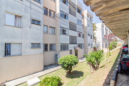 Fachada do bloco de apartamento para alugar com 2 quartos, 42m² em Vila Silvia, São Paulo