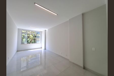 Sala/Quarto de apartamento para alugar com 1 quarto, 43m² em Centro, Rio de Janeiro