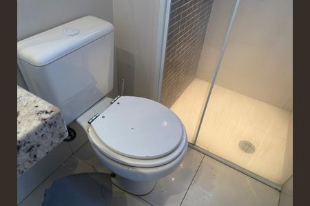 Apartamento para alugar com 74m², 3 quartos e 2 vagasBanheiro Social