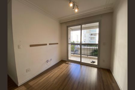 Sala de apartamento para alugar com 3 quartos, 74m² em Vila Regente Feijó, São Paulo