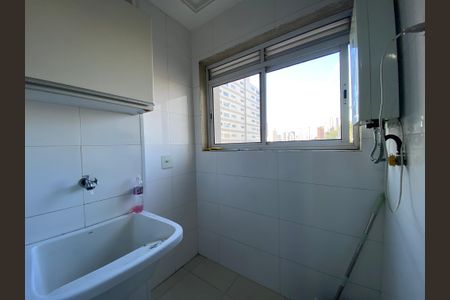 Apartamento para alugar com 74m², 3 quartos e 2 vagasÁrea de Serviço