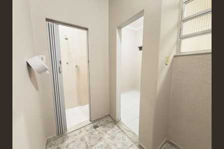 Apartamento para alugar com 75m², 2 quartos e sem vagaÁrea de Serviço