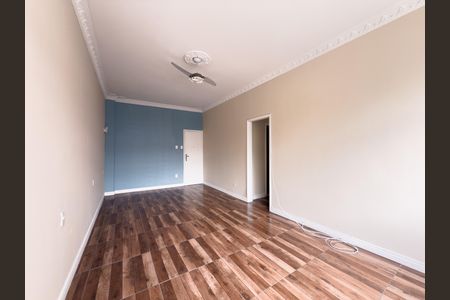Apartamento para alugar com 75m², 2 quartos e sem vagaSala