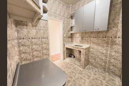 Apartamento para alugar com 75m², 2 quartos e sem vagaCozinha