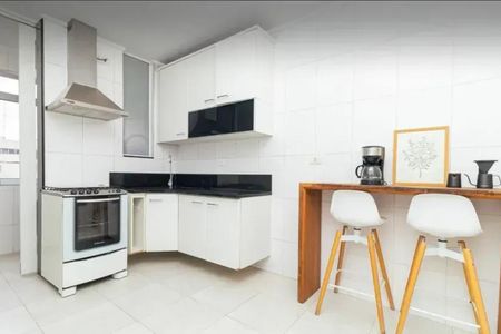 Apartamento à venda com 2 quartos, 75m² em Itaim Bibi, São Paulo
