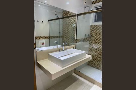 Apartamento à venda com 72m², 2 quartos e sem vaga