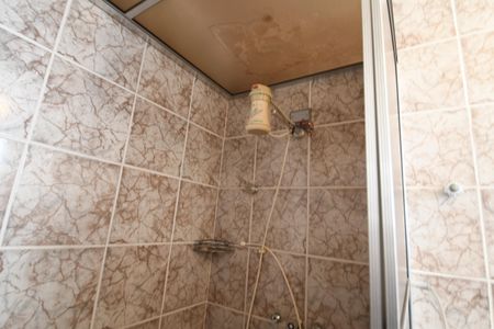 Casa à venda com 280m², 3 quartos e 2 vagasBanheiro da Suíte 1