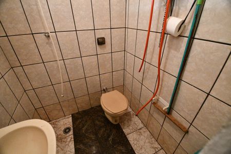 Casa à venda com 280m², 3 quartos e 2 vagasBanheiro de Serviço