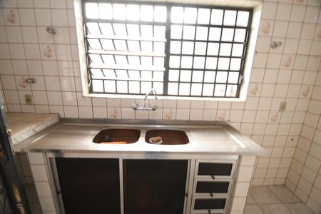 Casa à venda com 280m², 3 quartos e 2 vagasCozinha