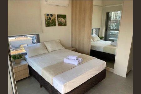 Apartamento à venda com 1 quarto, 25m² em Jardim das Acacias, São Paulo