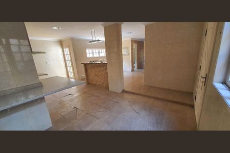 Casa à venda com 3 quartos, 300m² em Vargem Pequena, Rio de Janeiro