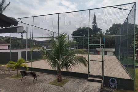 Casa de condomínio à venda com 230m², 3 quartos e 1 vaga Casa de condomínio à venda com 230m², 3 quartos e 1 vagaQuadra Esportiva