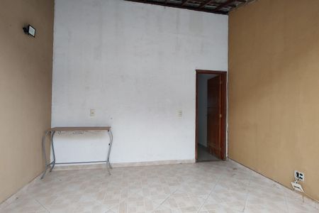 Casa de condomínio à venda com 230m², 3 quartos e 1 vaga Casa de condomínio à venda com 230m², 3 quartos e 1 vagaTerraço