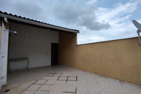 Casa de condomínio à venda com 230m², 3 quartos e 1 vaga Casa de condomínio à venda com 230m², 3 quartos e 1 vagaTerraço
