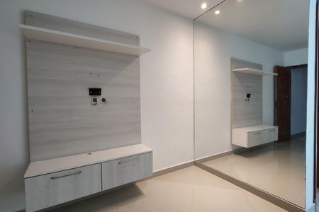 Casa de condomínio à venda com 230m², 3 quartos e 1 vaga Casa de condomínio à venda com 230m², 3 quartos e 1 vagaSuíte 2