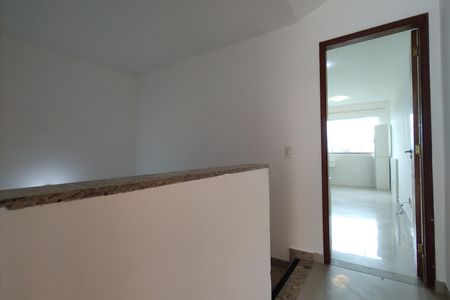 Casa de condomínio à venda com 230m², 3 quartos e 1 vaga Casa de condomínio à venda com 230m², 3 quartos e 1 vagaSuíte