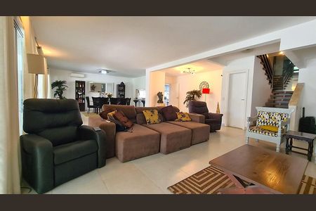 Casa à venda com 5 quartos, 1000m² em Barra da Tijuca, Rio de Janeiro