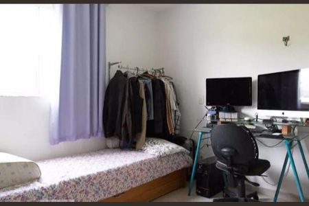 Casa à venda com 4 quartos, 315m² em Vargem Pequena, Rio de Janeiro