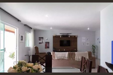 Casa à venda com 4 quartos, 315m² em Vargem Pequena, Rio de Janeiro