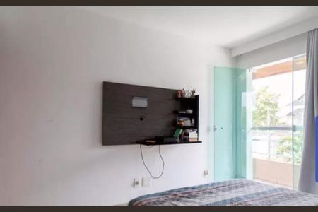 Casa à venda com 4 quartos, 315m² em Vargem Pequena, Rio de Janeiro