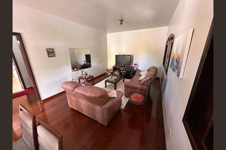 Casa à venda com 4 quartos, 259m² em Recreio dos Bandeirantes, Rio de Janeiro