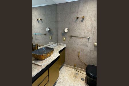 Apartamento à venda com 4 quartos, 190m² em Campo Belo, São Paulo