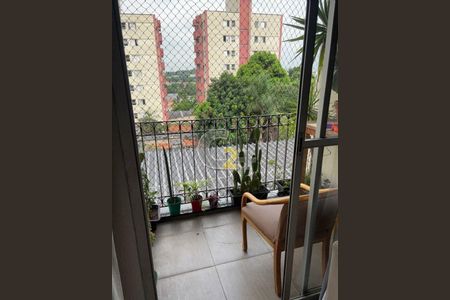 Apartamento à venda com 3 quartos, 60m² em Vila Mangalot, São Paulo
